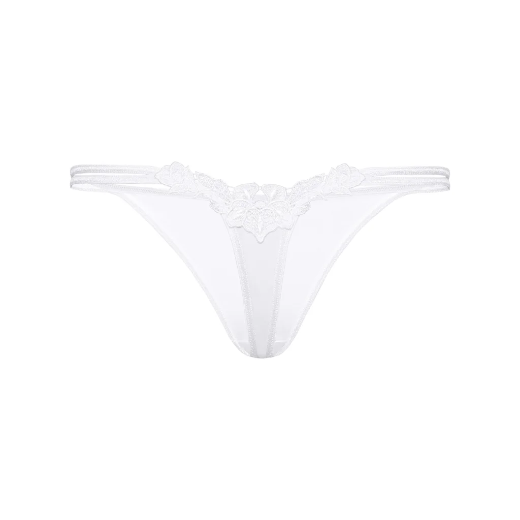 Tanga String Agnez in Schwarz oder Weiß von ROZA Dessous